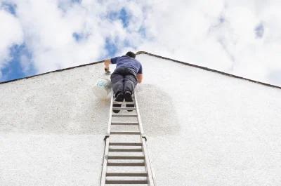 Peinture extérieure à Lalevade-d'Ardèche — façades et ravalement